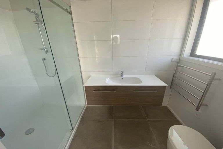 Photo of property in 115 Queens Road, Waikanae Beach, Waikanae, 5036