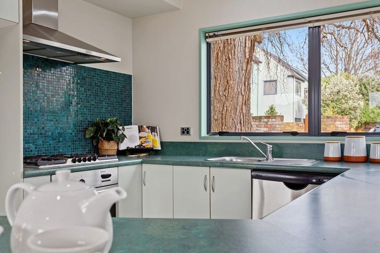 Photo of property in 7/44 London Street, Richmond, Christchurch, 8013