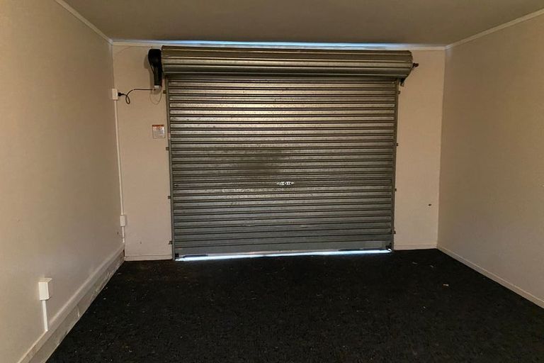 Photo of property in 2 Short Street, Papakura, 2110