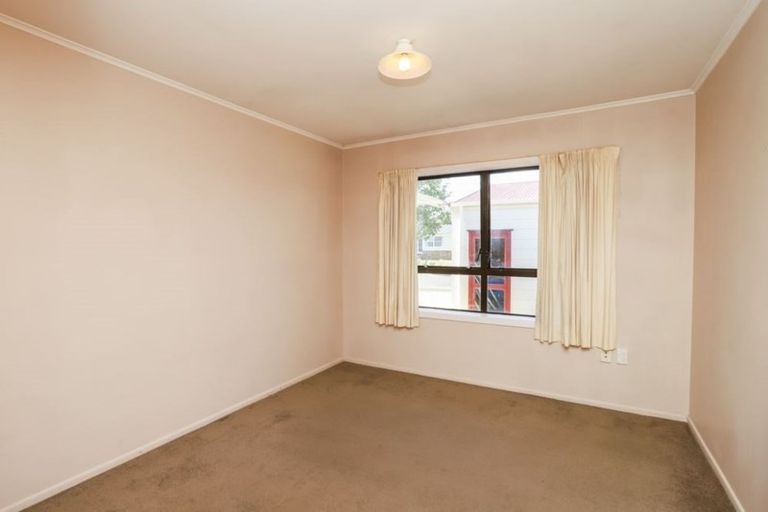 Photo of property in 23 Sheridan Street, Silverdale, Hamilton, 3216