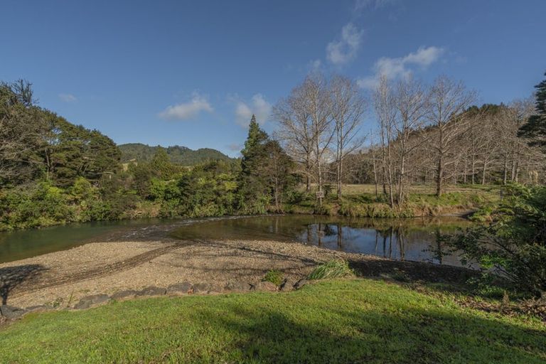 Photo of property in 1878 The 309 Road, Kaimarama, Whitianga, 3591