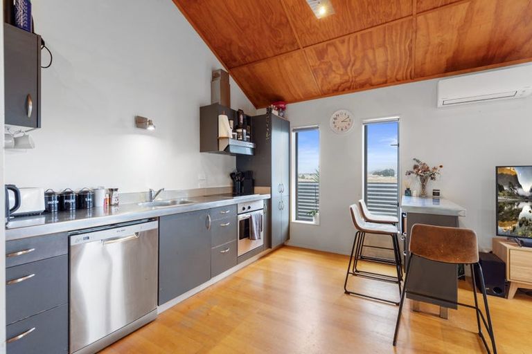 Photo of property in 42b Simpson Road, Papamoa Beach, Papamoa, 3118