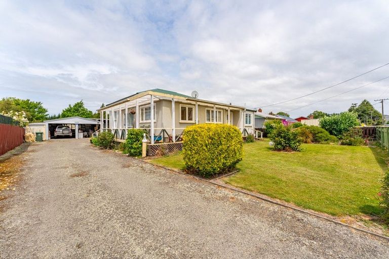 Photo of property in 5 Edward Street, Waimate, 7924
