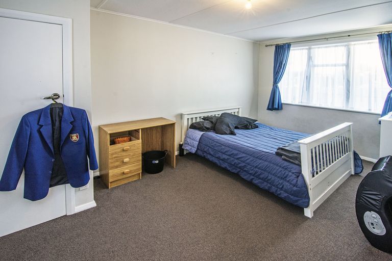 Photo of property in 25 Solway Street, Solway, Masterton, 5810