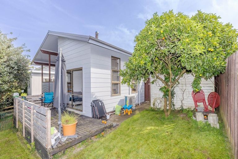 Photo of property in 69 Pohutukawa Drive, Pukete, Hamilton, 3200