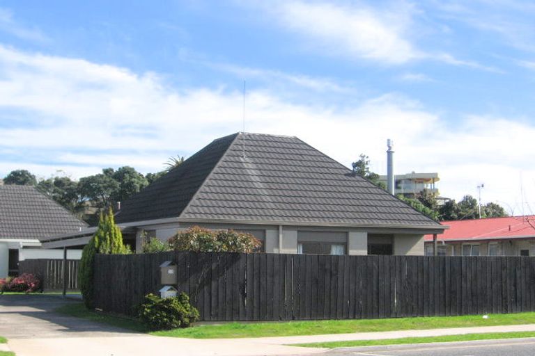 Photo of property in 33 Bureta Road, Otumoetai, Tauranga, 3110