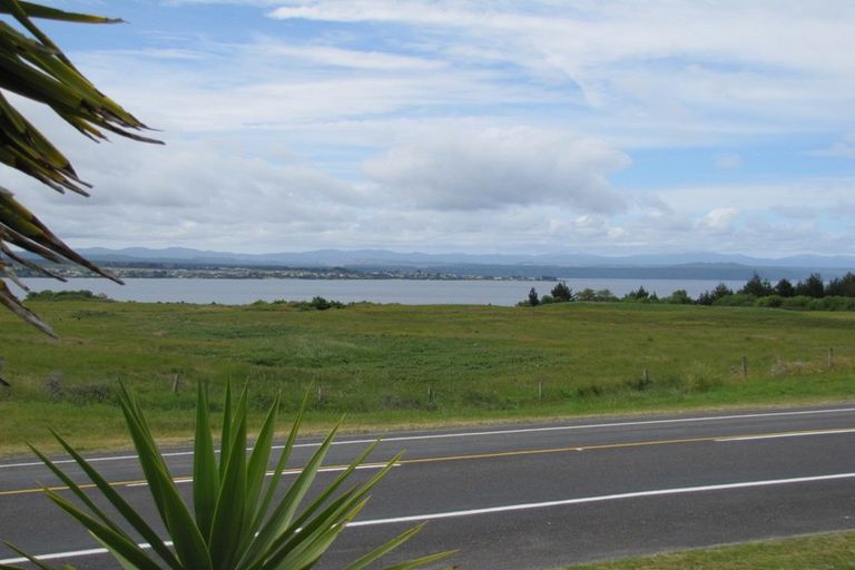 Photo of property in 202 Acacia Bay Road, Nukuhau, Taupo, 3330
