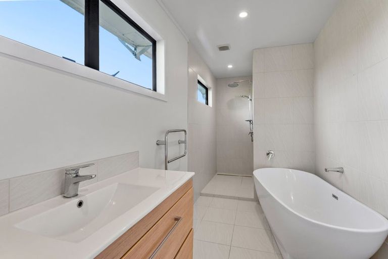 Photo of property in 20 Haywood Lane, Tawharanui Peninsula, Warkworth, 0986