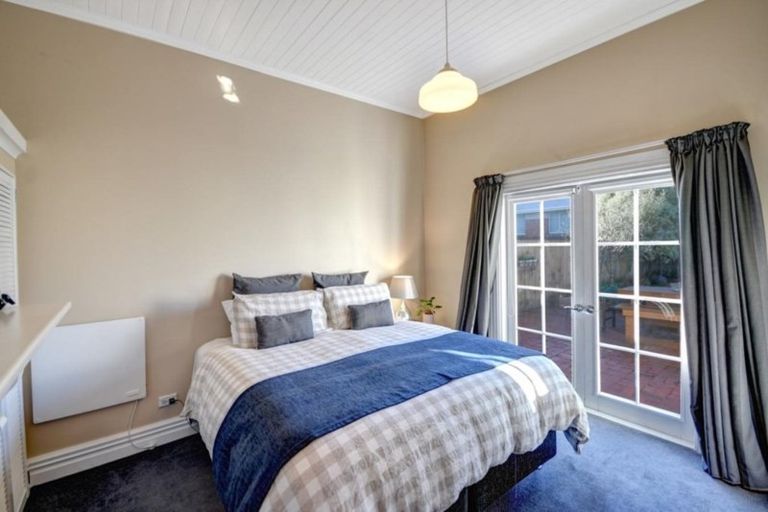 Photo of property in 37 Glenpark Avenue, Mornington, Dunedin, 9011