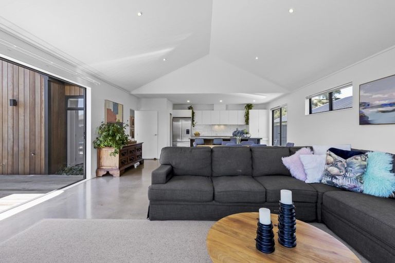Photo of property in 5 Hicks Road, Lower Shotover, Queenstown, 9304