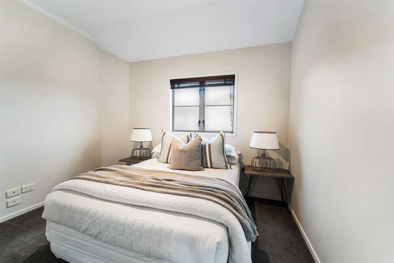 Photo of property in 8 Stratford Avenue, Milford, Auckland, 0620