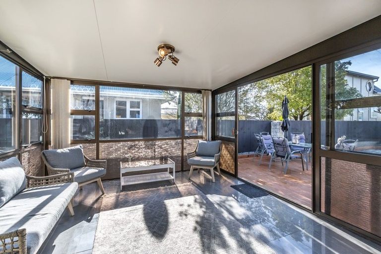 Photo of property in 11 Nyoli Street, Northcote, Christchurch, 8052