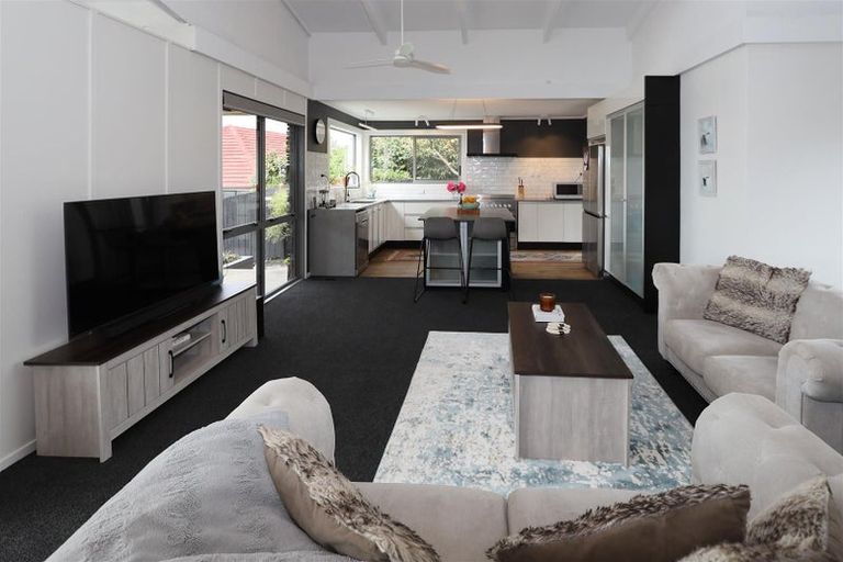 Photo of property in 184 Kawaha Point Road, Kawaha Point, Rotorua, 3010