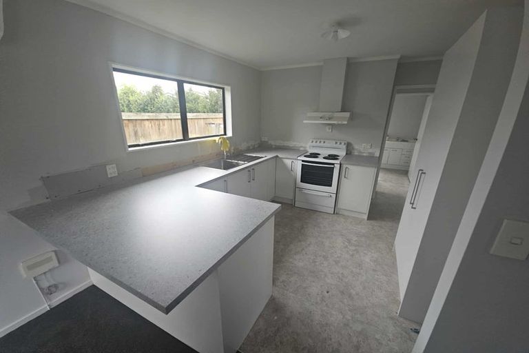 Photo of property in 35 Oxford Street, Fairfield, Hamilton, 3214