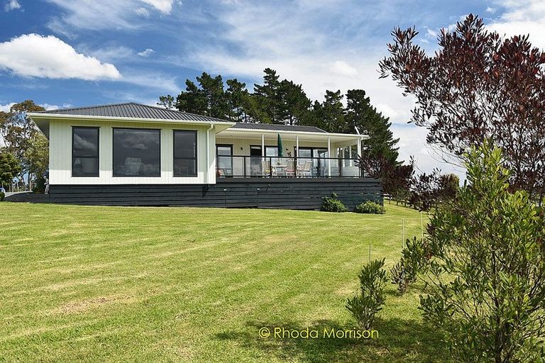 Photo of property in 246 Pahi Road, Pahi, Paparoa, 0571
