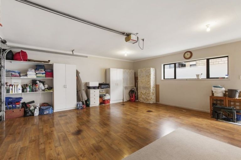 Photo of property in 13 Dowman Place, Te Puke, 3119