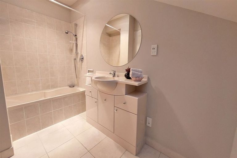 Photo of property in 27 Stableford Green, Burnside, Christchurch, 8053