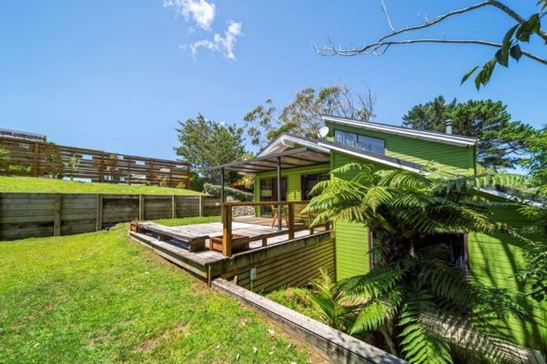 Photo of property in 18b Mayfair Place, Westown, New Plymouth, 4310