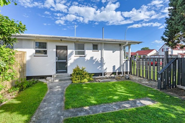 Photo of property in 1/407 Avenue Road West, Hastings, 4122