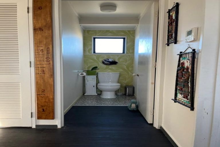 Photo of property in 2/14 Wilisa Rise, Goodwood Heights, Auckland, 2105