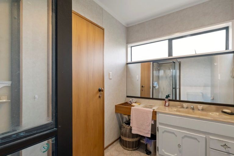 Photo of property in 55 Hillcrest Road, Otumoetai, Tauranga, 3110