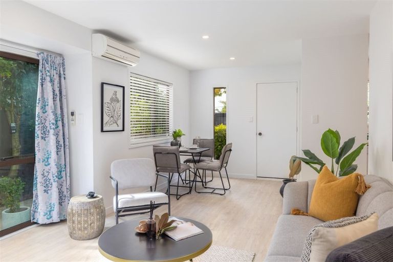 Photo of property in 1/19 Trafalgar Street, St Albans, Christchurch, 8014