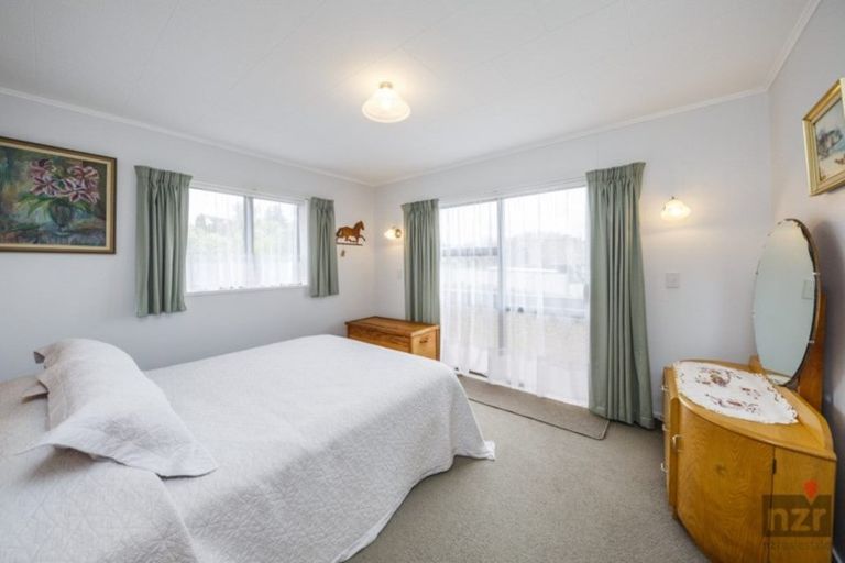 Photo of property in 30 Park View Avenue, Feilding, 4702