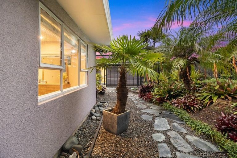 Photo of property in 1/12 Bannings Way, Hobsonville, Auckland, 0618