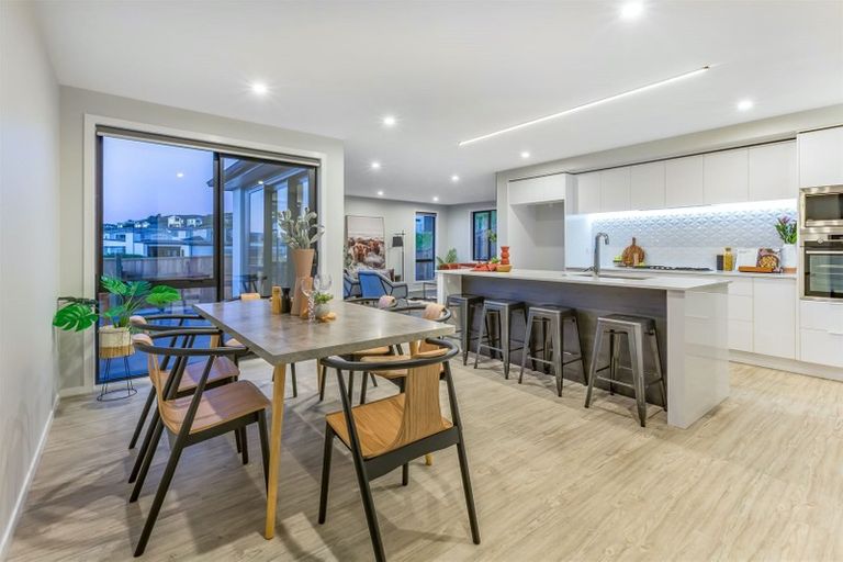 Photo of property in 29a Waitaria Terrace, Aotea, Porirua, 5024