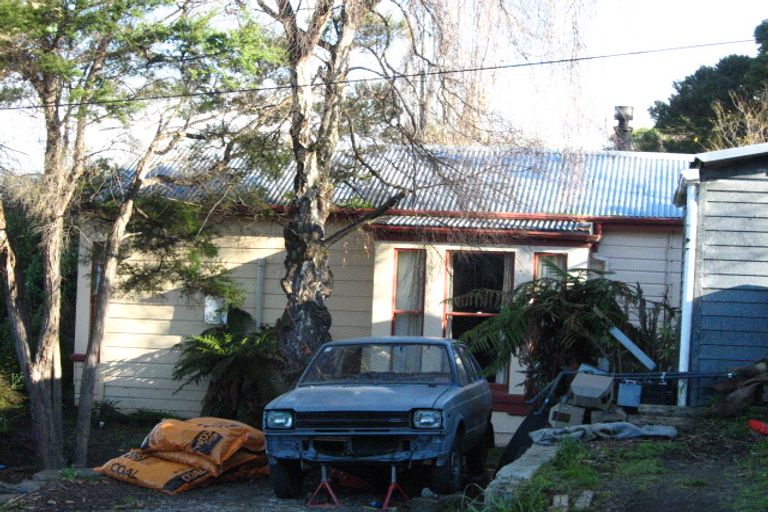 Photo of property in 5 Seddon Street, Ravensbourne, Dunedin, 9022