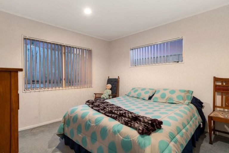 Photo of property in 16 Astor Place, Welcome Bay, Tauranga, 3112