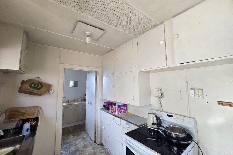 Photo of property in 25 Summerhays Street, Terrace End, Palmerston North, 4410