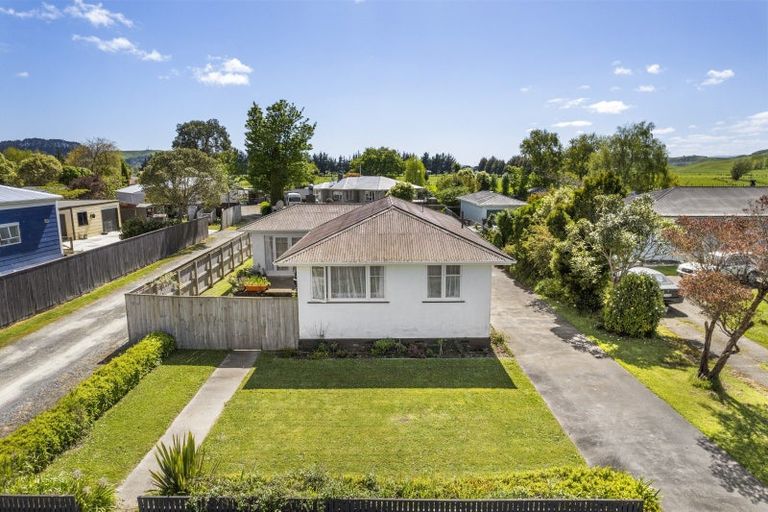 Photo of property in 25 Paterson Street, Pahiatua, 4910