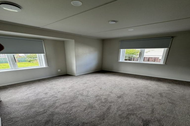 Photo of property in 20 Strand Crescent, Naenae, Lower Hutt, 5011