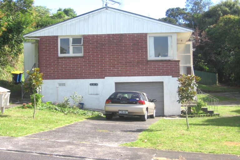 Photo of property in 2/6 Kororo Street, Northcote, Auckland, 0627