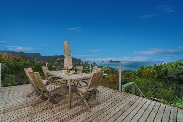 Photo of property in 5 Florence Place, Hahei, Whitianga, 3591