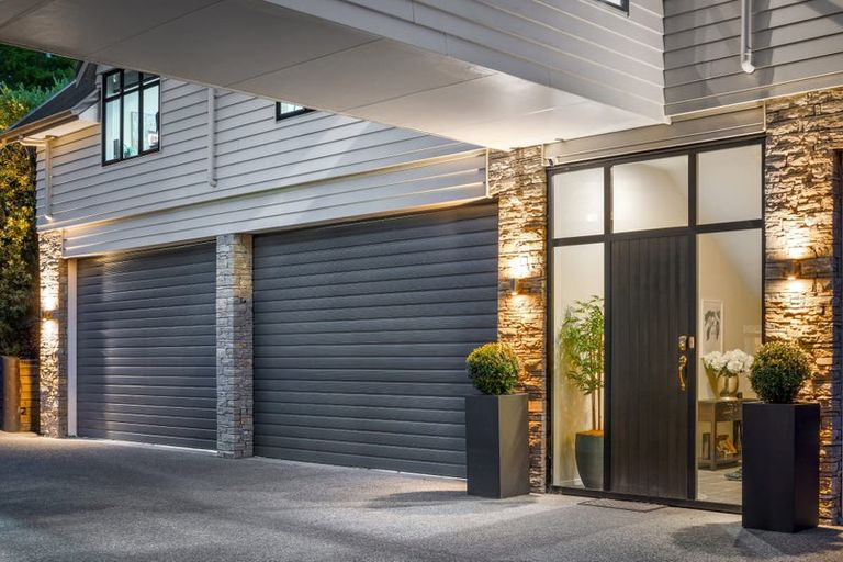 Photo of property in 190 Lonely Track Road, Dairy Flat, 0632