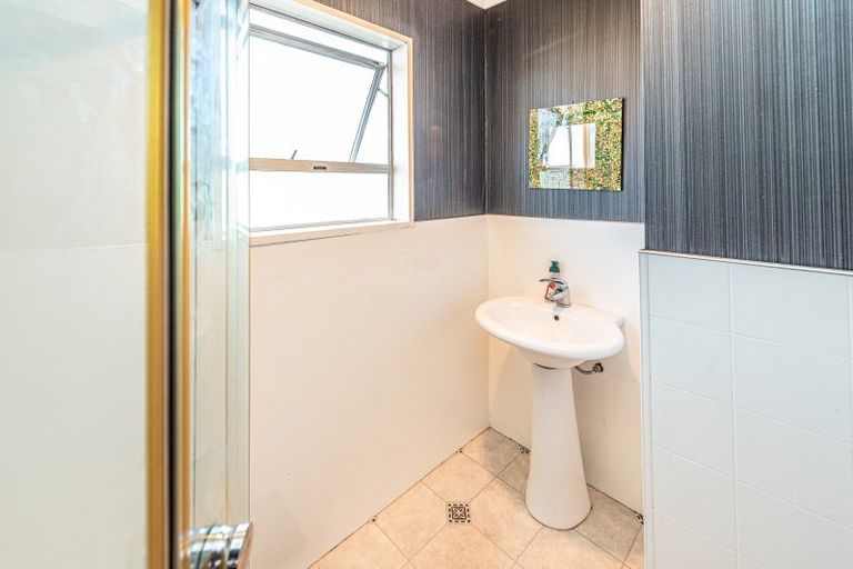 Photo of property in 108 Hinau Street, Castlecliff, Whanganui, 4501