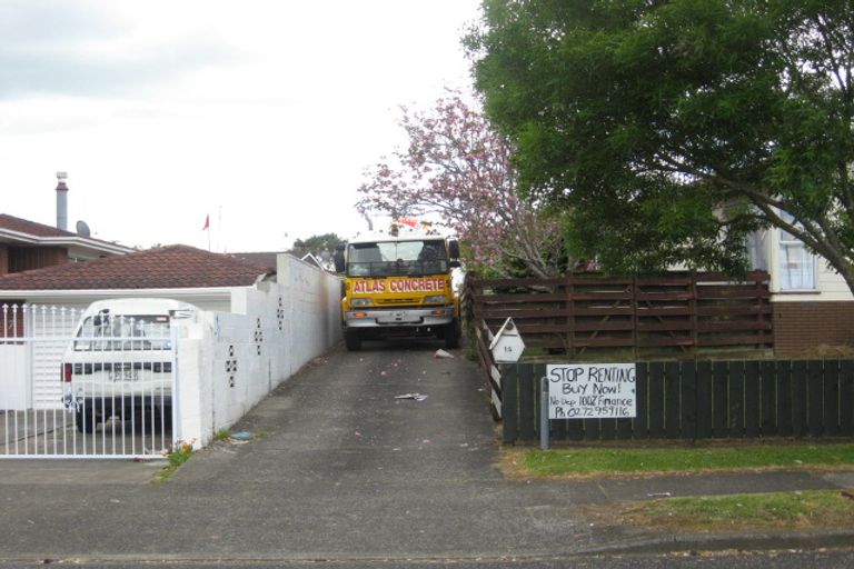 Photo of property in 15 John Walker Drive, Manurewa, Auckland, 2102