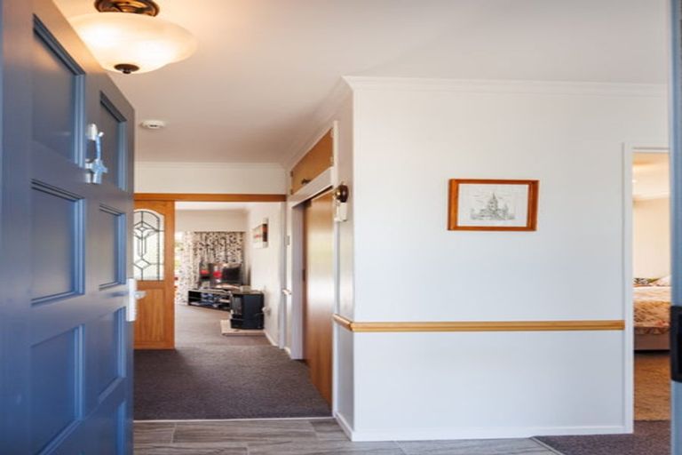 Photo of property in 71 Fairview Avenue, Feilding, 4702