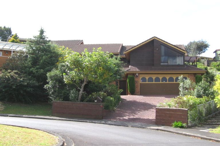 Photo of property in 15 Da Vinci Place, West Harbour, Auckland, 0618