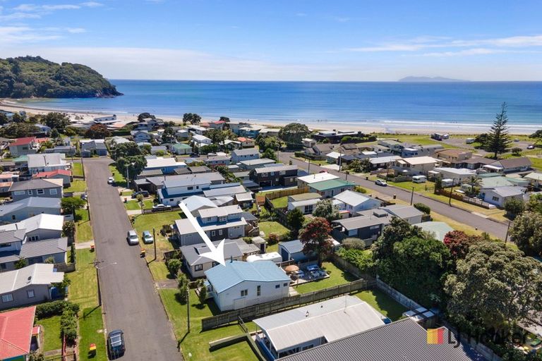Photo of property in 18 Marine Avenue, Waihi Beach, 3611