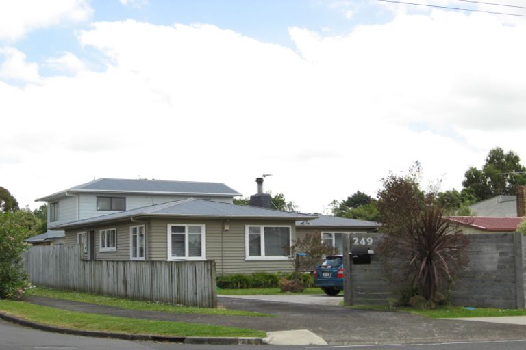 Photo of property in 249 Queen Street, Pukekohe, 2120