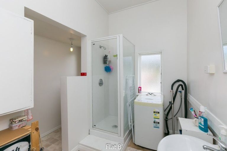 Photo of property in 212 Rintoul Street, Berhampore, Wellington, 6023