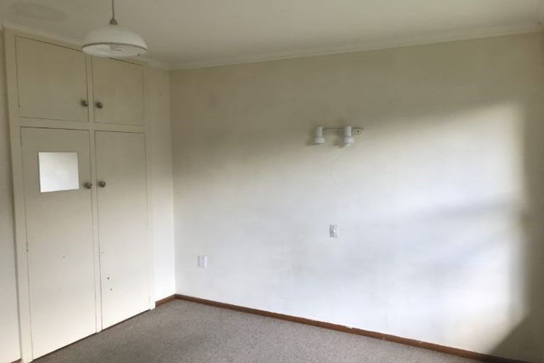 Photo of property in 13 Kipax Place, Riccarton, Christchurch, 8011