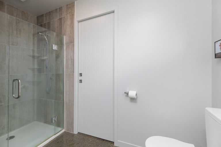 Photo of property in 246 Centrewood Park Road, Waimate, 7977