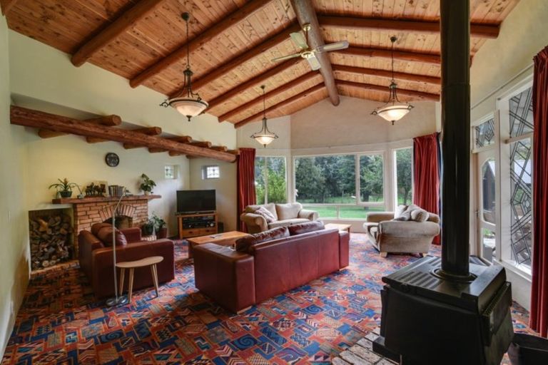 Photo of property in 752 Malaghans Road, Speargrass Flat, Queenstown, 9371