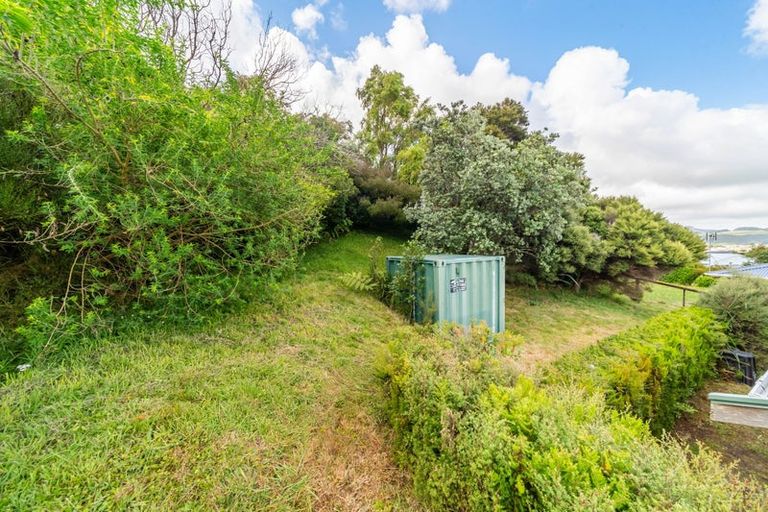 Photo of property in 26 Omapere Street, Waitangirua, Porirua, 5024