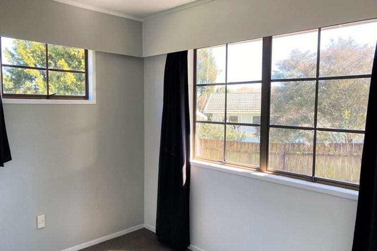 Photo of property in 24 Cypress Crescent, Pukete, Hamilton, 3200