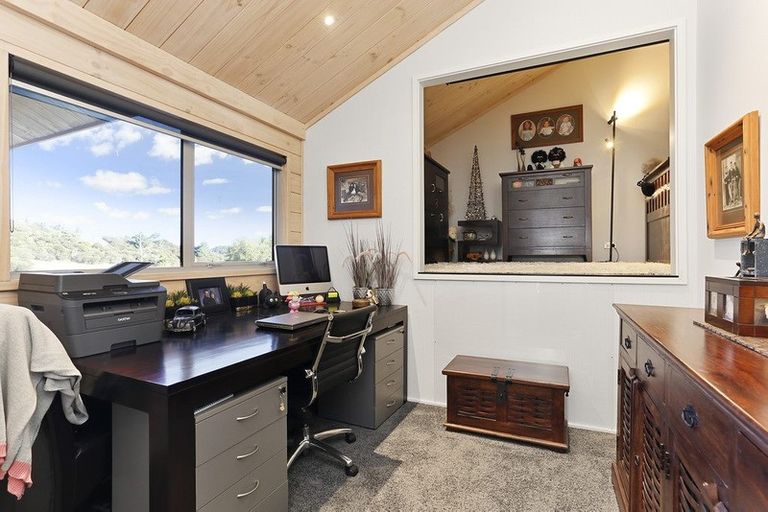 Photo of property in 57 Rautahi Terrace, Redvale, Albany, 0792